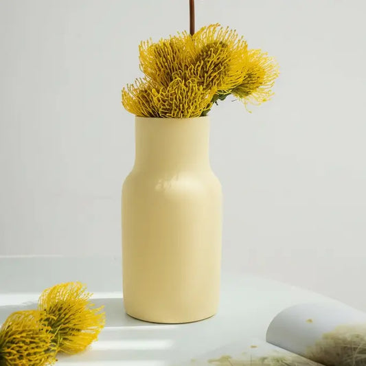 Blanc Ceramic Vase - Butter Yellow