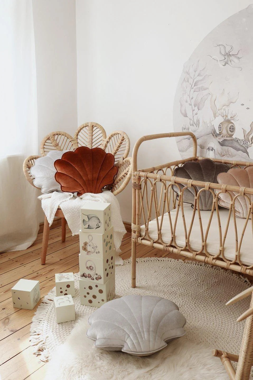 Velvet Shell Pillow - Copper / Pearl