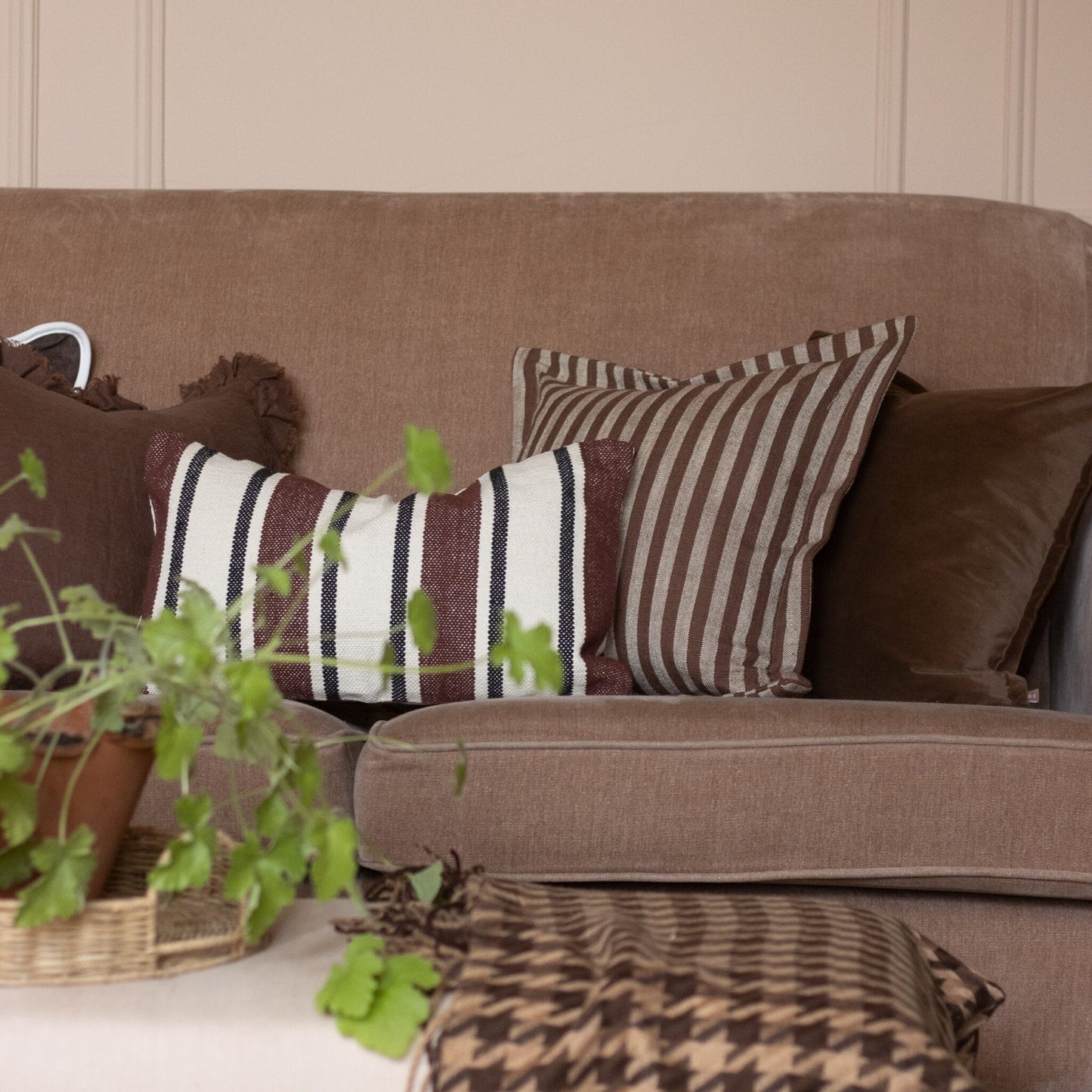 India Luxe Cotton Cushion Cover - Plum Stripe